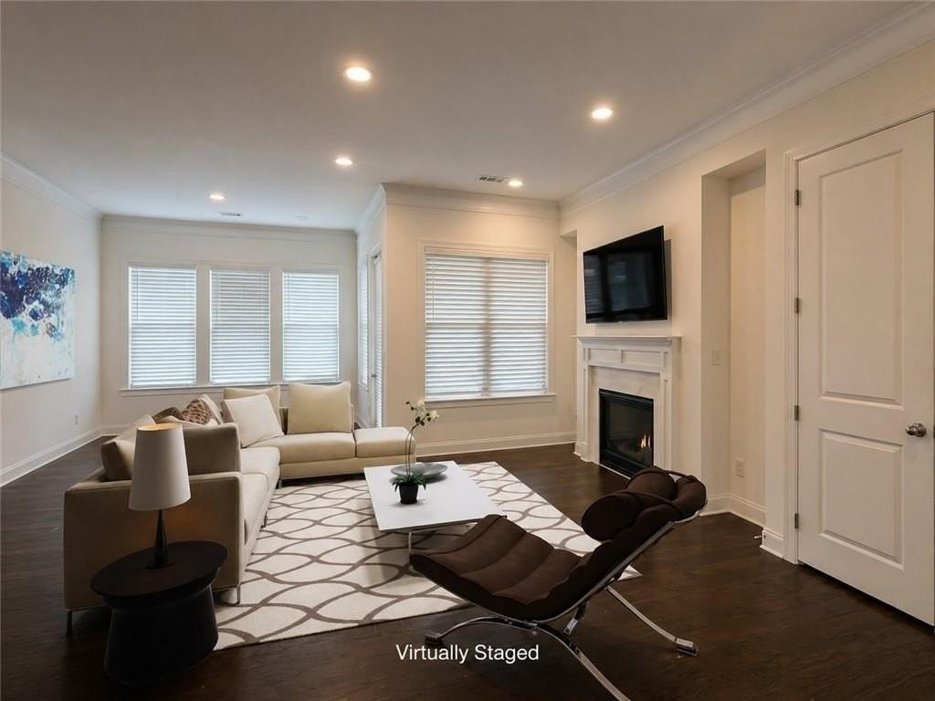 3756 Huger Pl Se - Photo 2 of 4