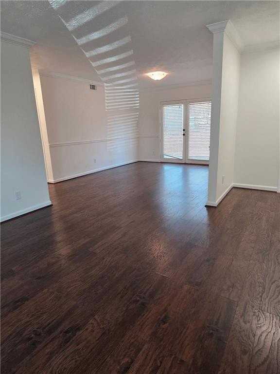 125 Sterling Ct - Photo 2 of 21