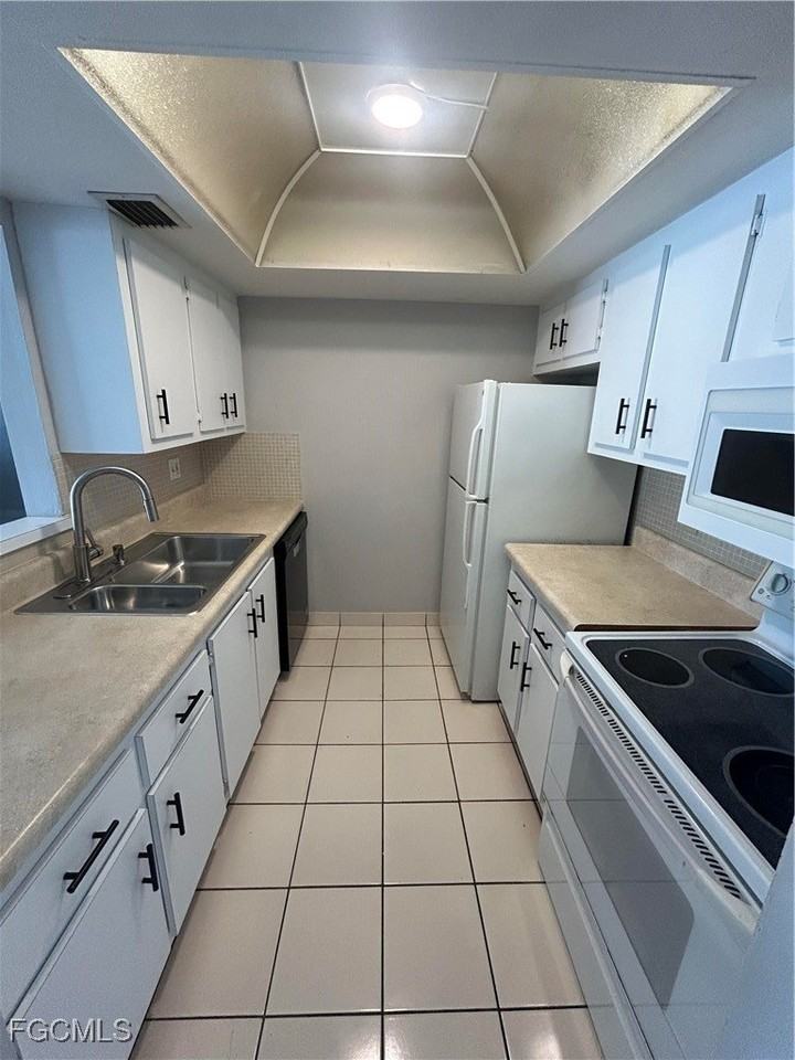 3706 Broadway #29 - Photo 5 of 15
