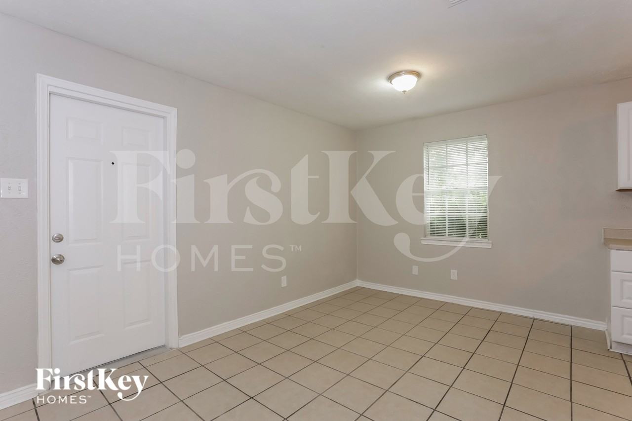 115 Brook Hollow Dr - Photo 7 of 20