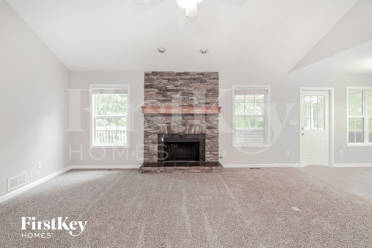 123 Sorghum Ct - Photo 4 of 15