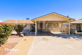 9015 N 57th Ave - Photo 1 of 1
