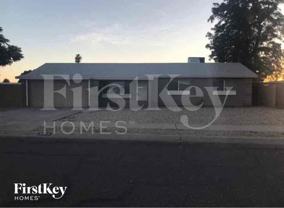 8802 N 35th Dr - Photo 1 of 1