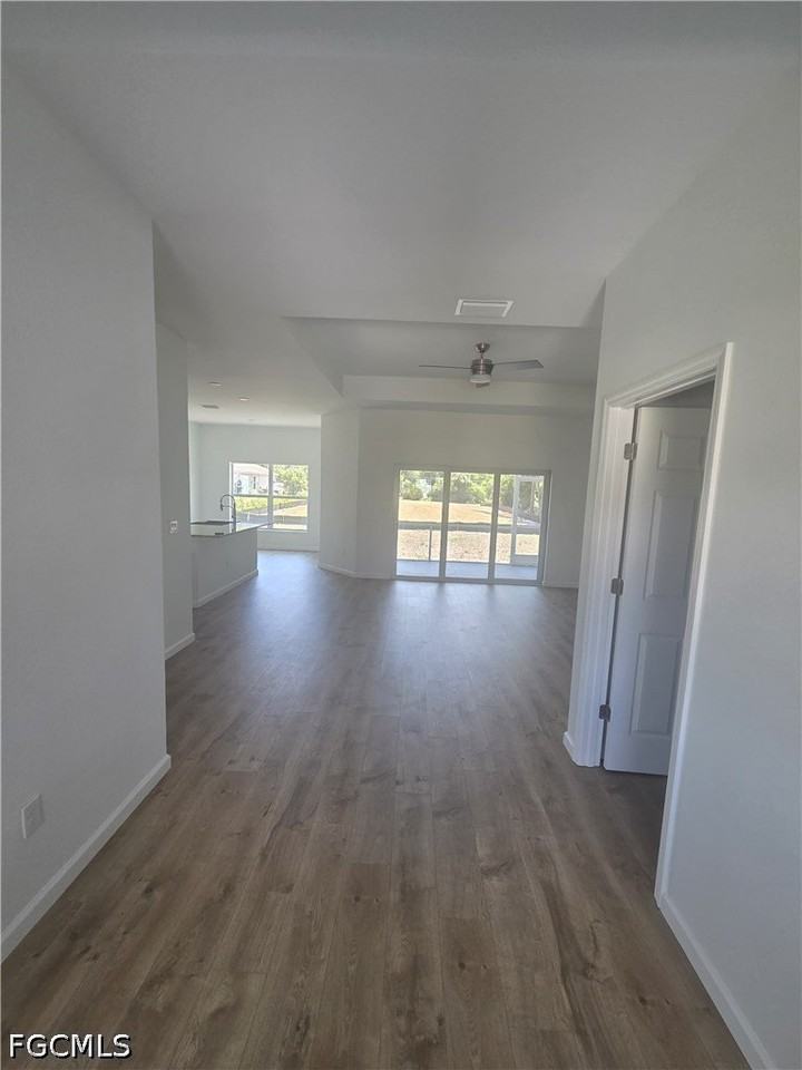 2507 53rd St Sw - Photo 3 of 10