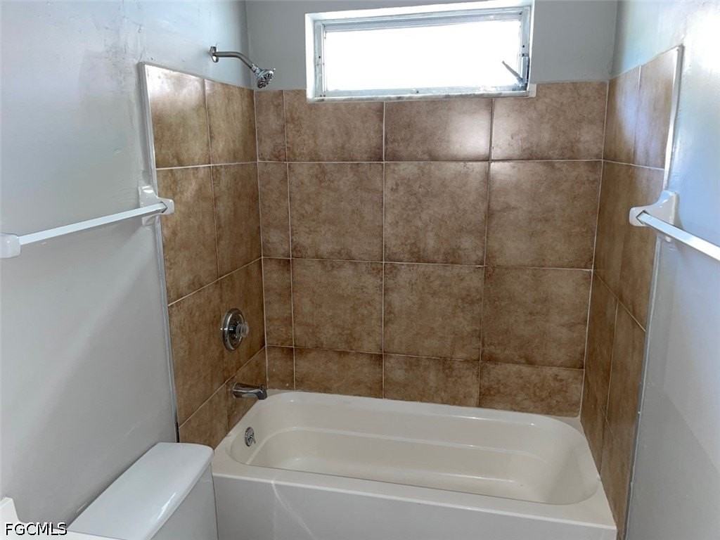 2243 Euclid Ave - Photo 7 of 14