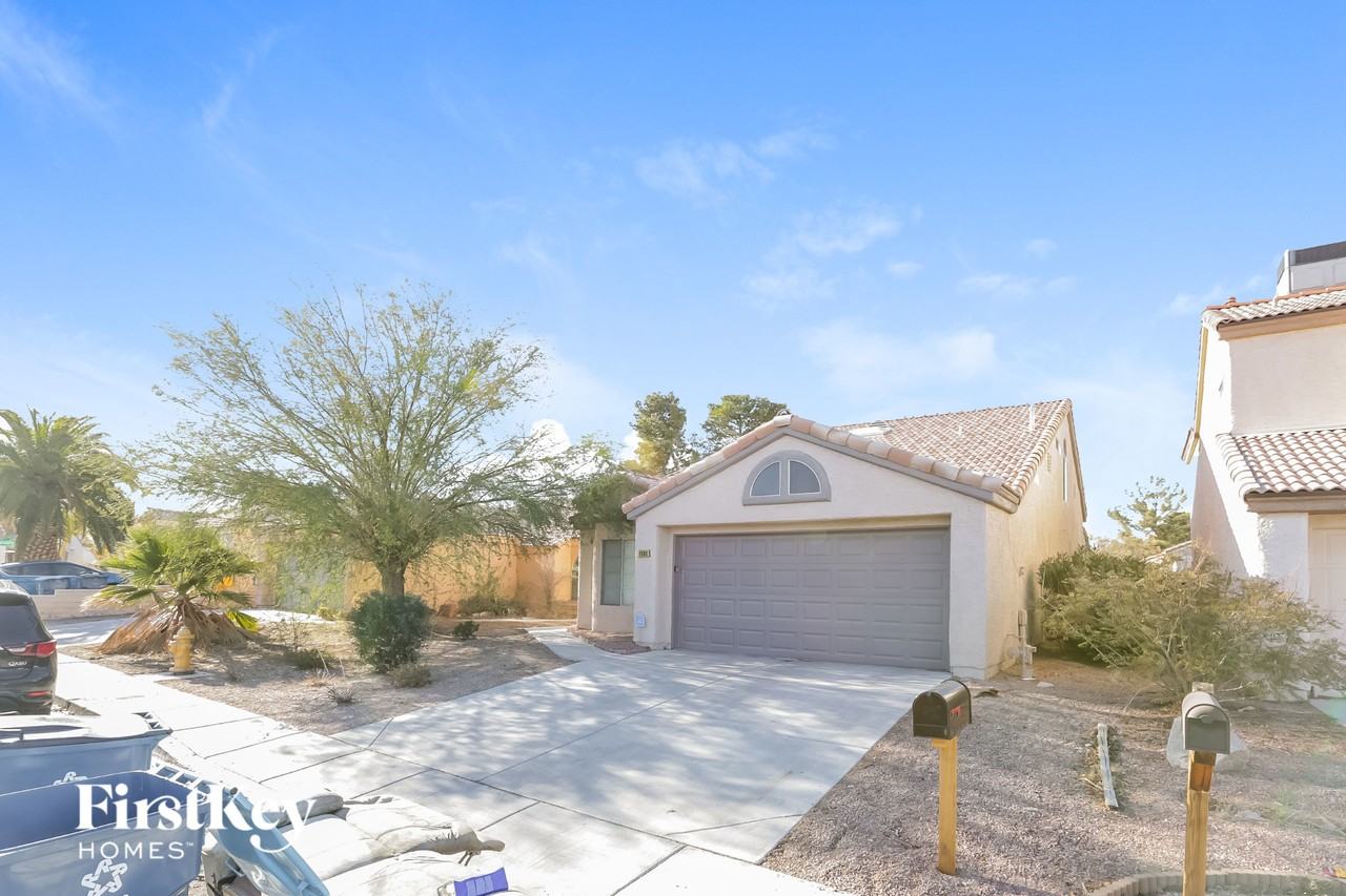 7090 Orange Grove Ln - Photo 2 of 15