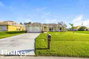 featured image of 703 Sw 13th Ter
