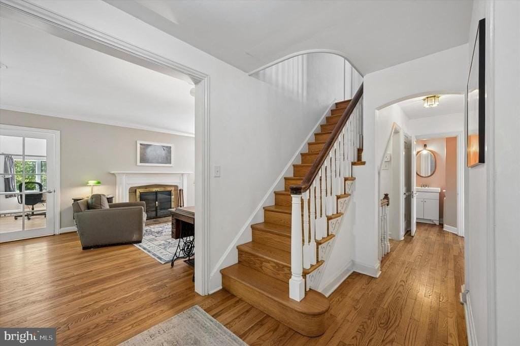35 Llanberris Rd - Photo 2 of 16