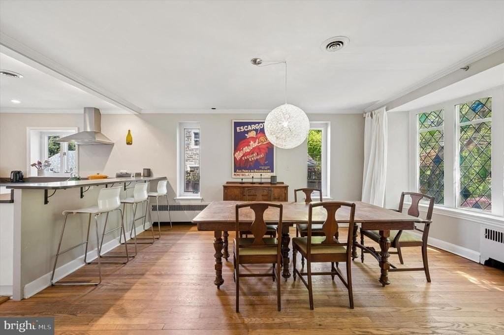 35 Llanberris Rd - Photo 3 of 16