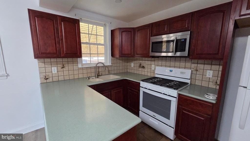 3342 Ashville St - Photo 7 of 22