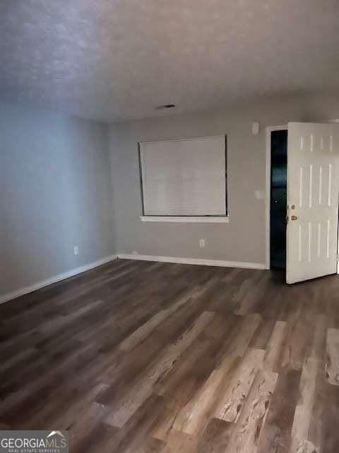192 Kimberly Way Sw #192 - Photo 2 of 11