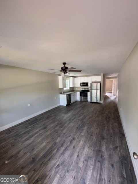 186 Maret St - Photo 2 of 16
