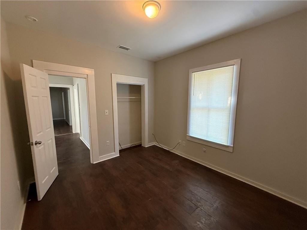 125 Garnett Ave - Photo 4 of 12
