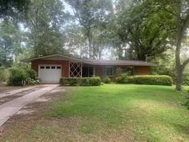 1411 Greenbrier Dr - Photo 1 of 1