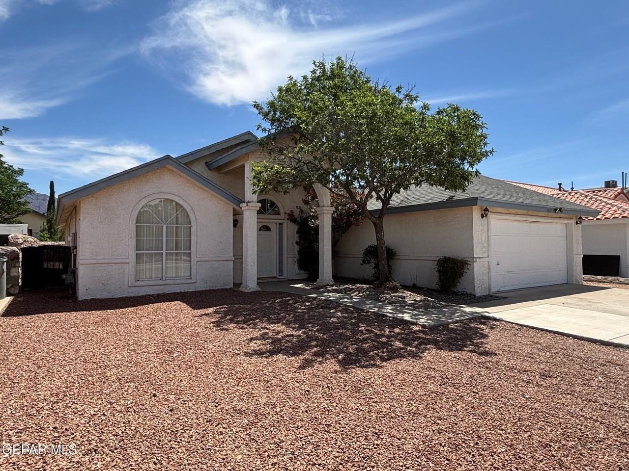 7660 Le Conte Dr - Photo 2 of 17