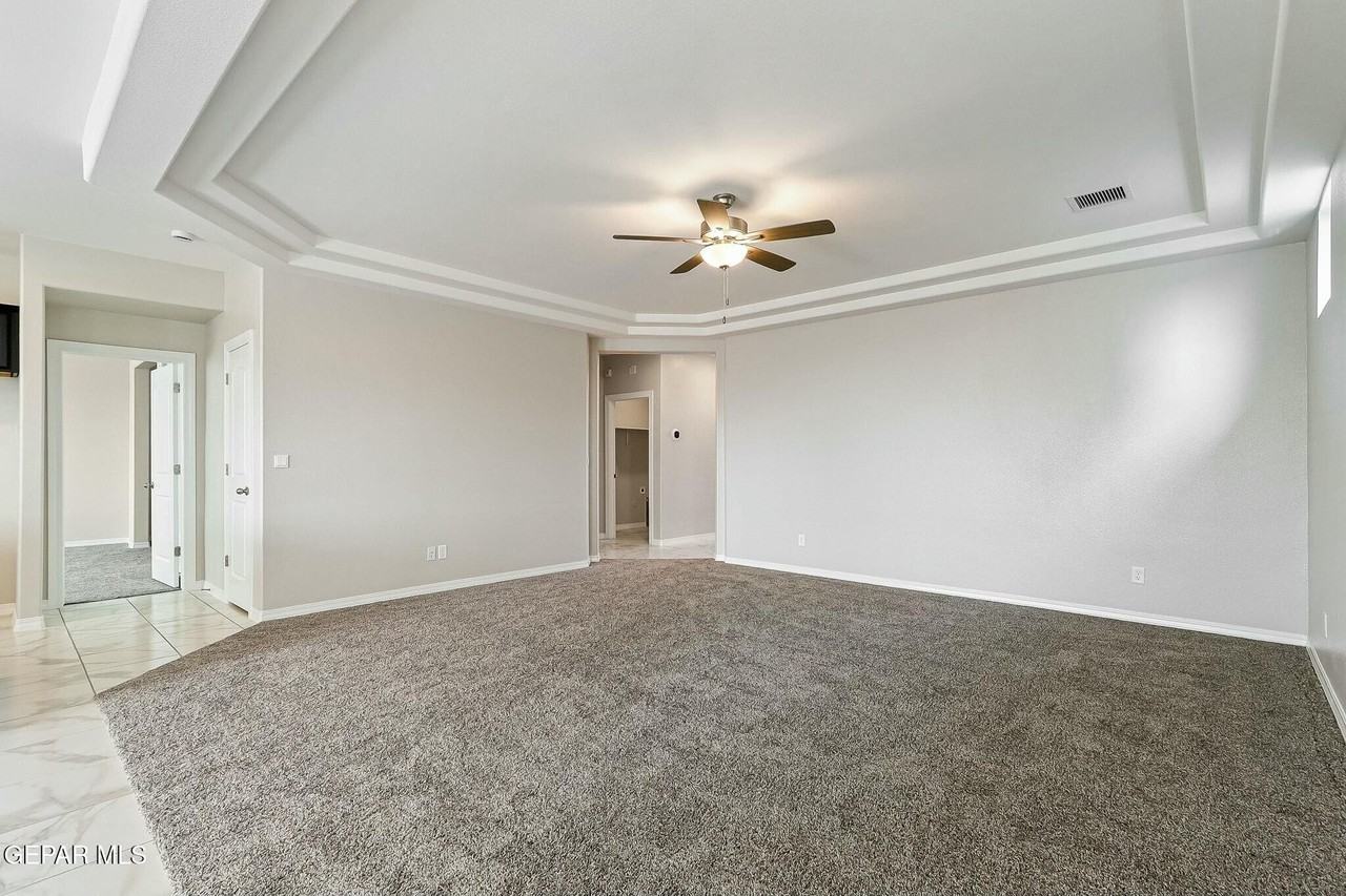 3609 Hill Sand Pl - Photo 5 of 41