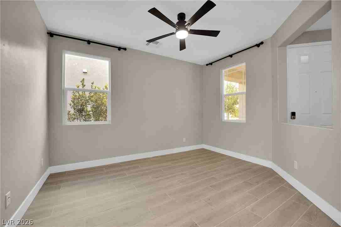 9965 W Meranto Ave - Photo 5 of 50