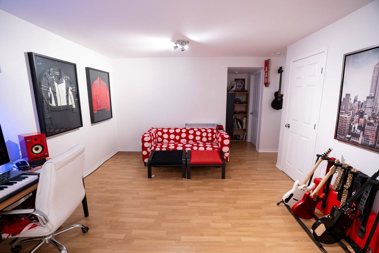 607 Rue A.-Gibeault - Photo 3 of 14
