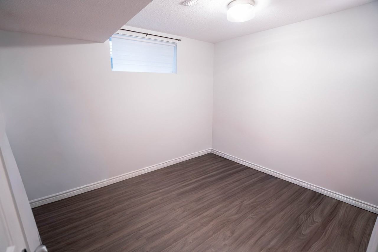 607 Rue A.-Gibeault - Photo 5 of 14