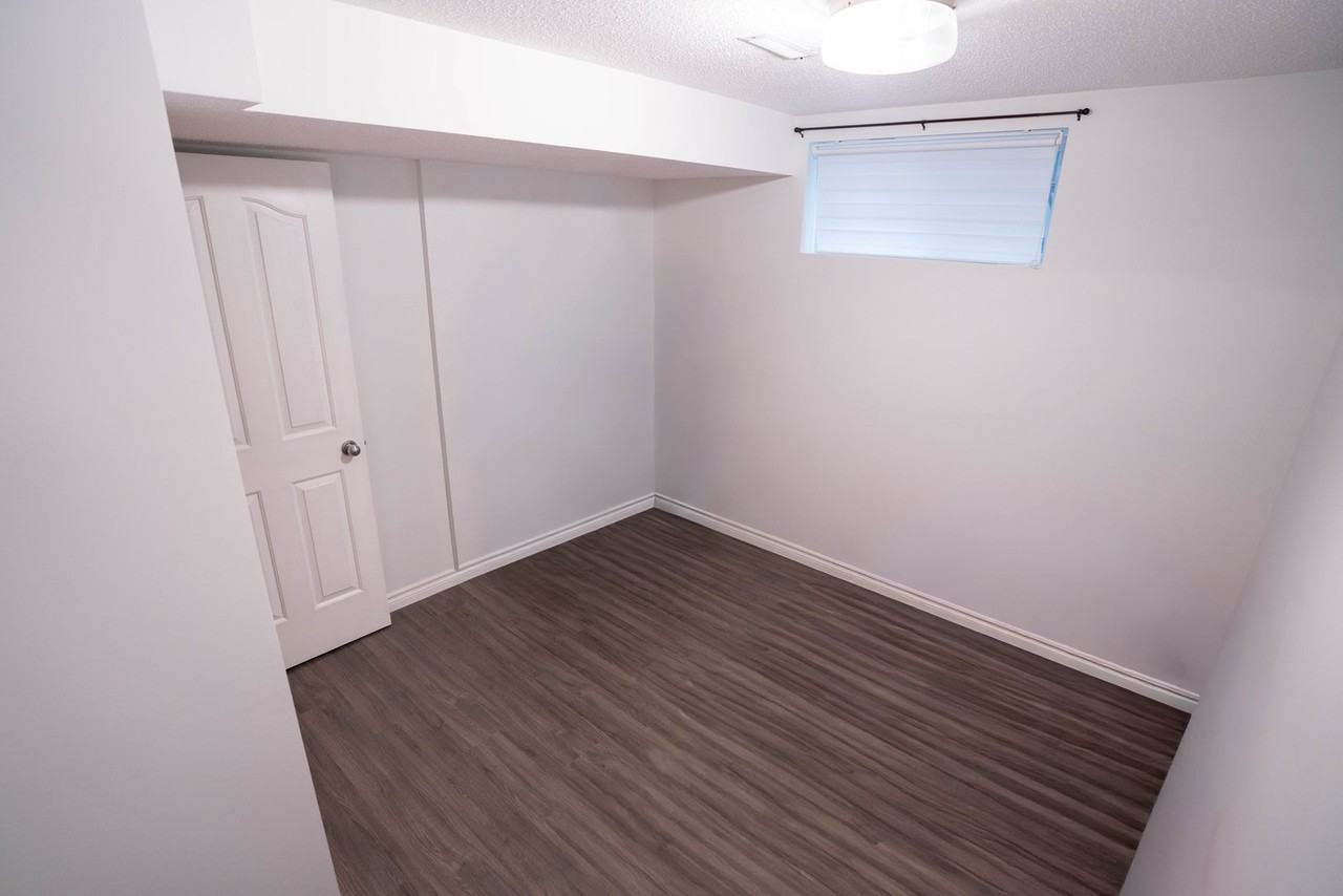 607 Rue A.-Gibeault - Photo 6 of 14