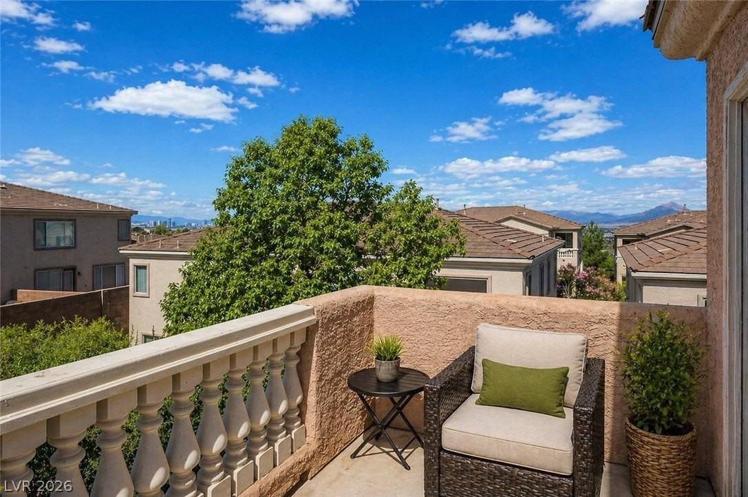 227 Serenity Crest St - Photo 3 of 18