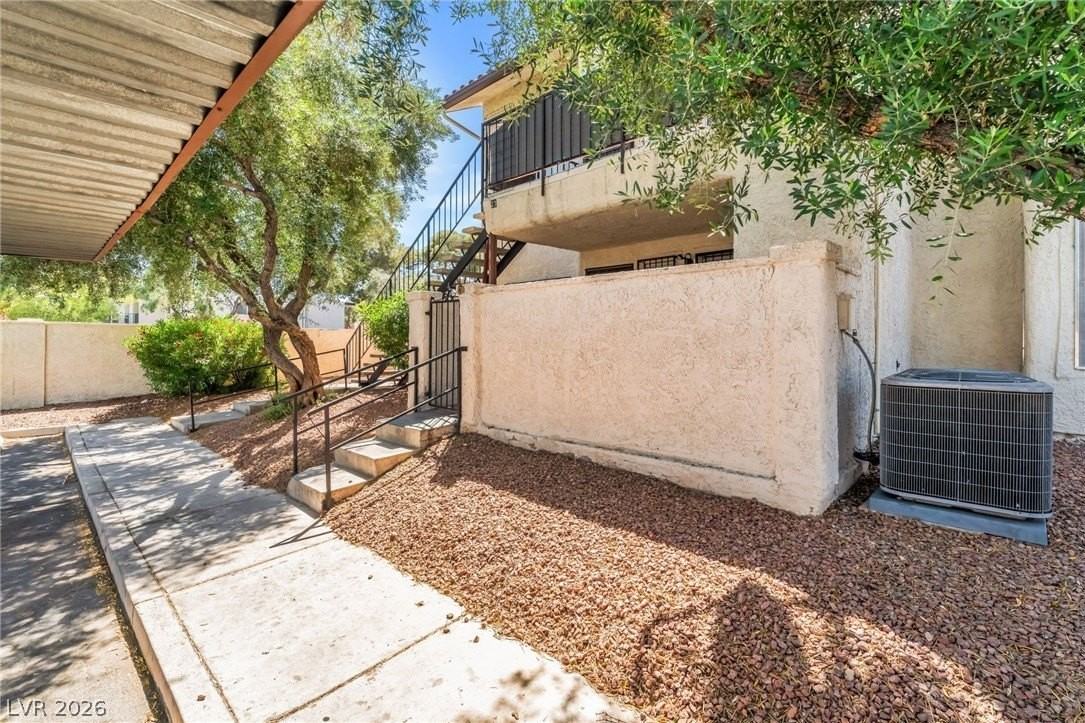 3683 Lucido Dr #24 - Photo 3 of 19