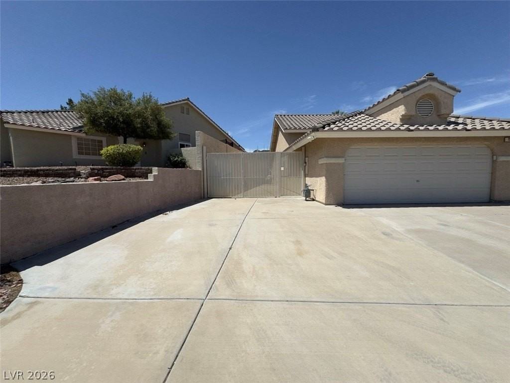158 Laguna Landing Dr - Photo 2 of 50