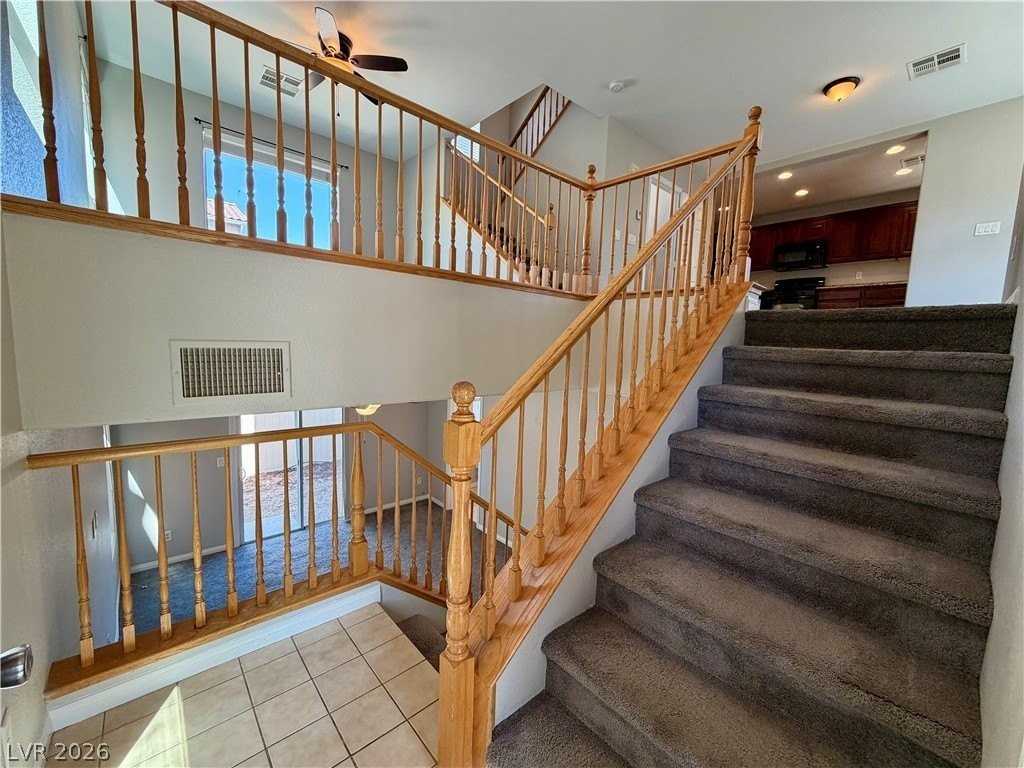 1232 Little Boy Blue Ave - Photo 4 of 36