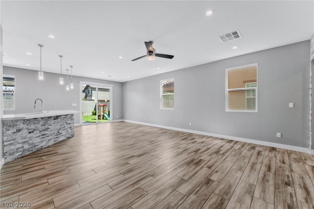 8668 Halcon Ave - Photo 3 of 23
