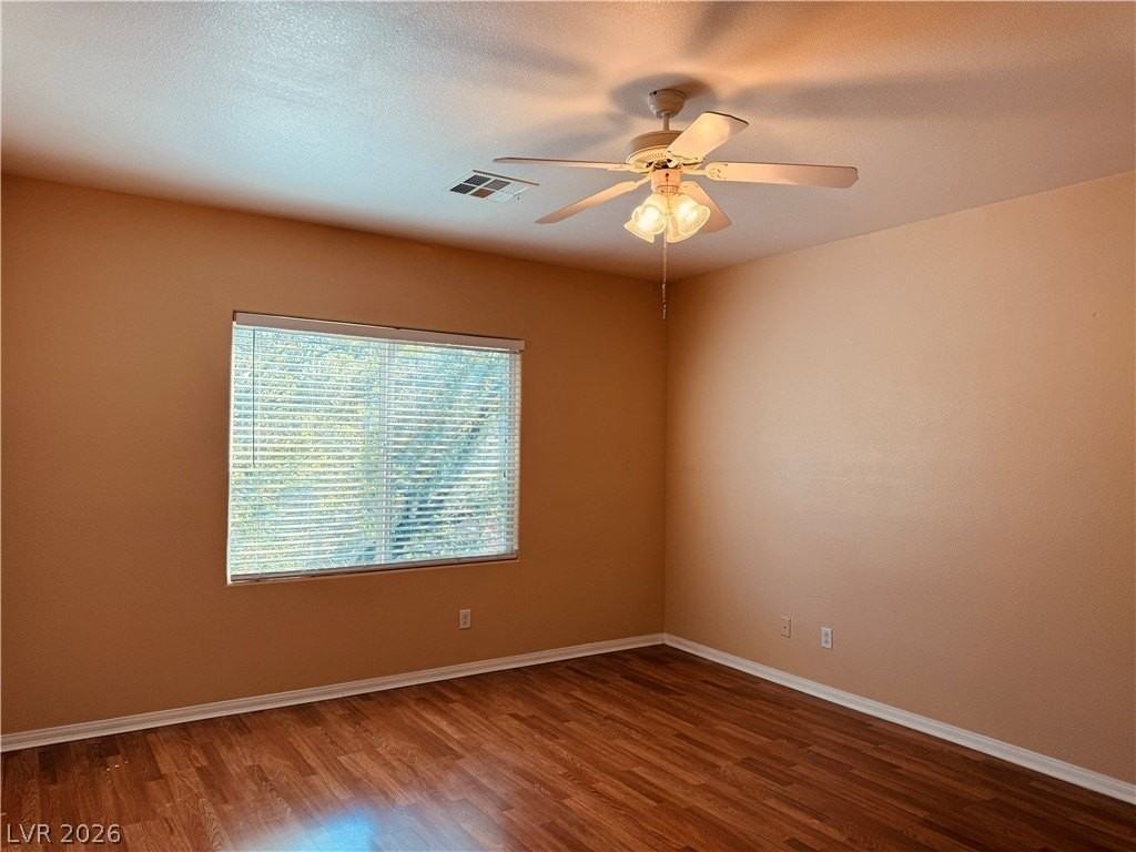 10491 Miners Gulch Ave - Photo 6 of 16