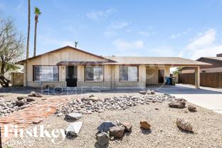 1633 W Charleston Ave - Photo 1 of 1