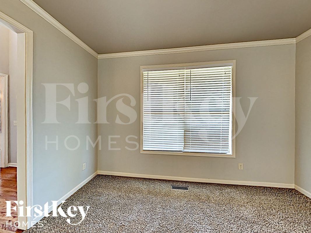 1605 Richmond Meadow Ct - Photo 2 of 17
