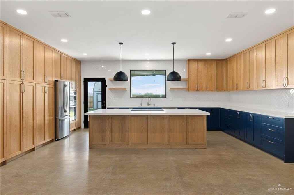 1912 Silverton Cir - Photo 6 of 35
