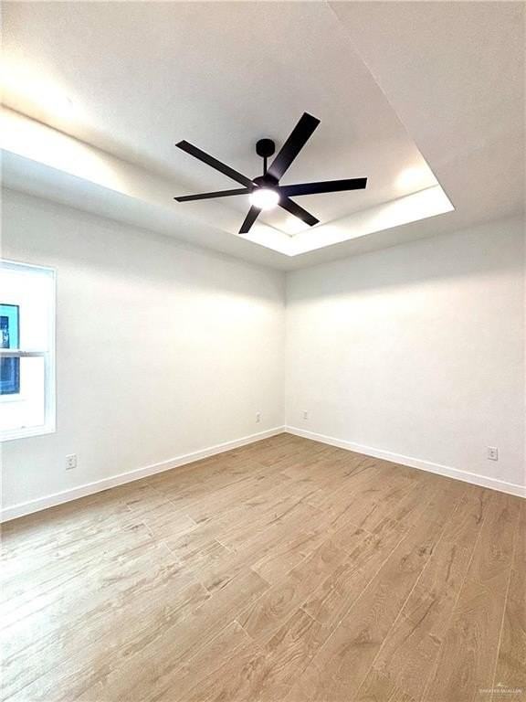 2903 Estevan St Apt 4 - Photo 6 of 24