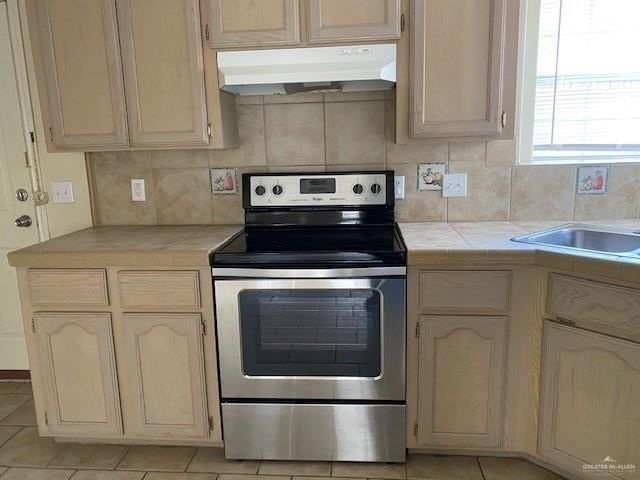3823 W Faith Hill St - Photo 2 of 11
