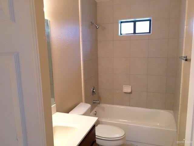 1806 S Linden St - Photo 7 of 14