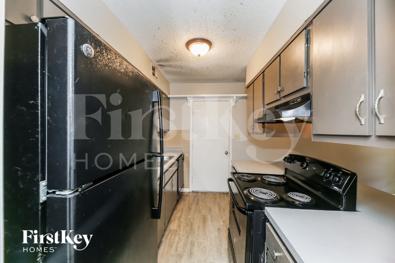 1451 Sandy Stone Ln - Photo 6 of 19