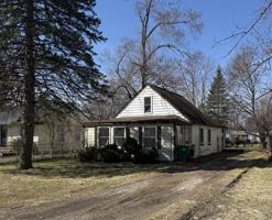 featured image of 633 Bagley Ave