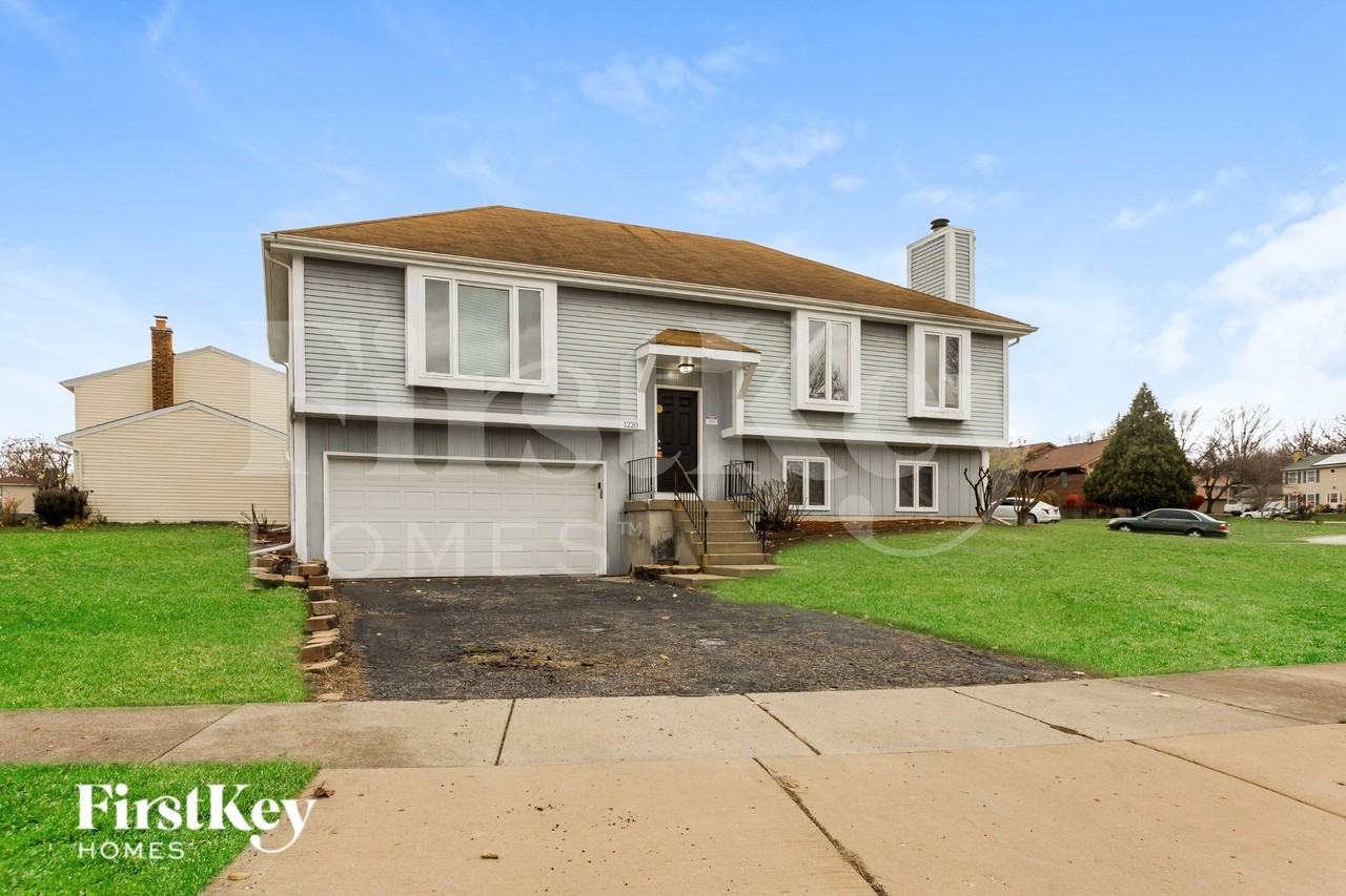 1220 Lehnertz Cir - Photo 2 of 16