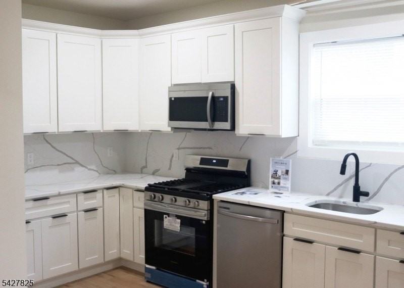 10 -12 Bruen Ave - Photo 7 of 13