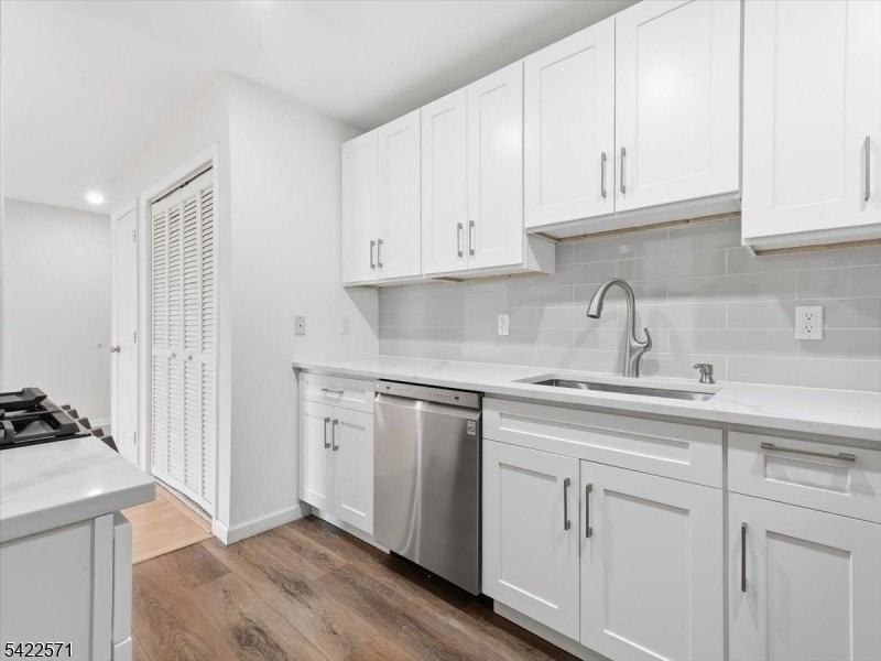65 Fairview St #3D - Photo 3 of 13