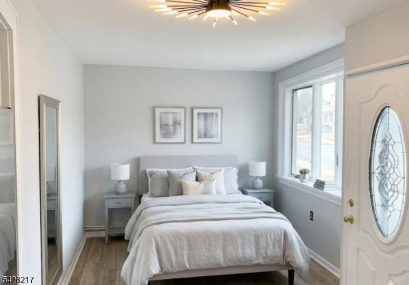 2144 Evans St - Photo 3 of 21