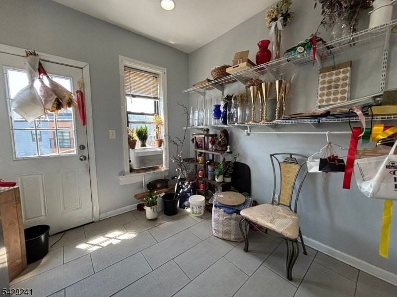 276 Morris Ave #3 - Photo 7 of 9