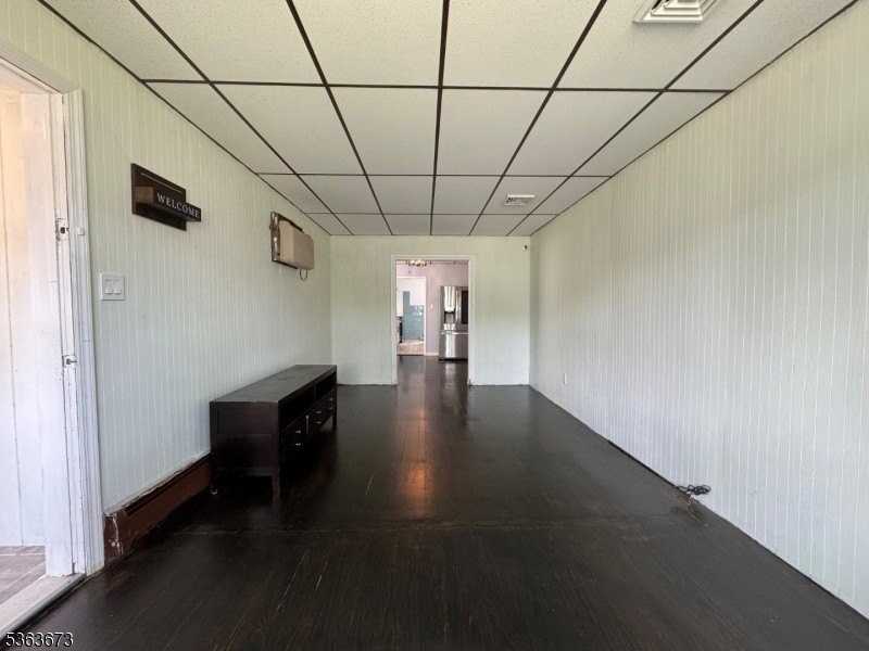 636 Linden Ave - Photo 6 of 21