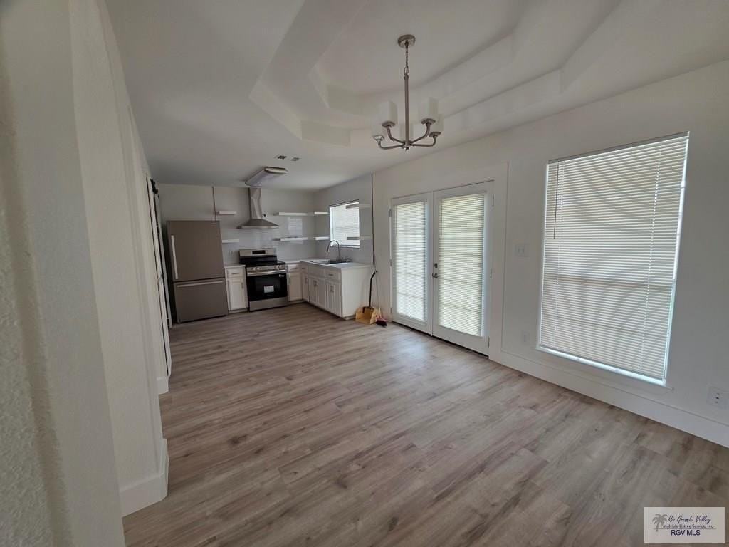 6919 Blue Spruce St - Photo 4 of 22