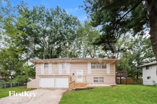 1008 Nw A St - Photo 1 of 1