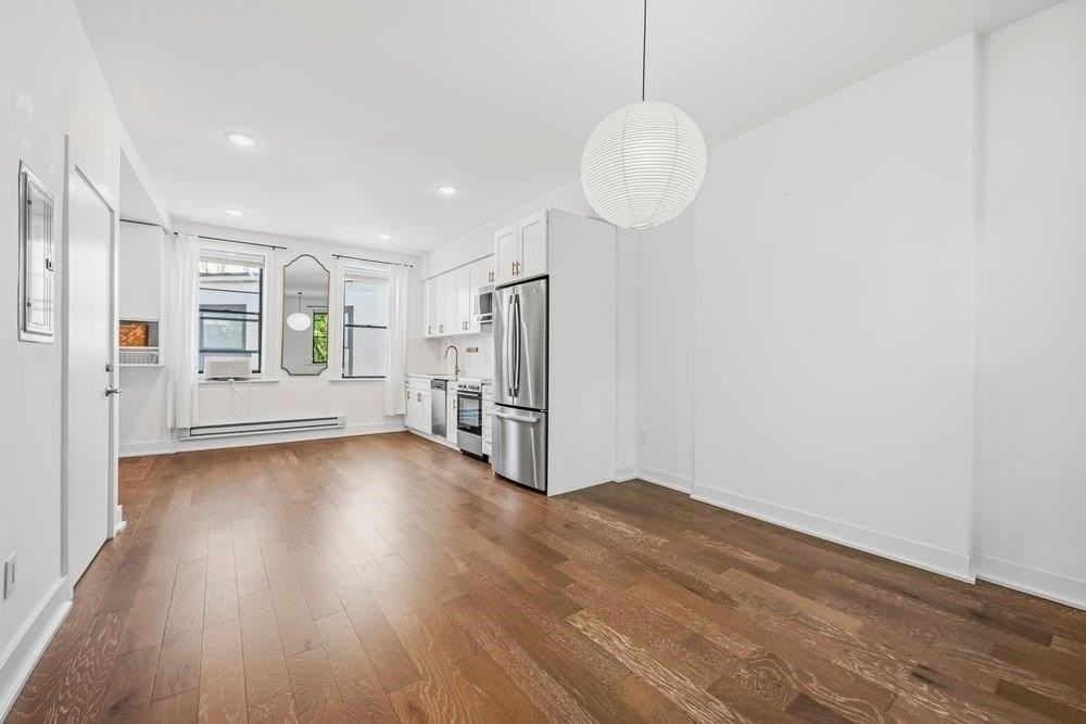 366 2nd St #2 - Photo 6 of 16