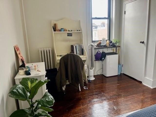 219 Park Ave #6 - Photo 5 of 8