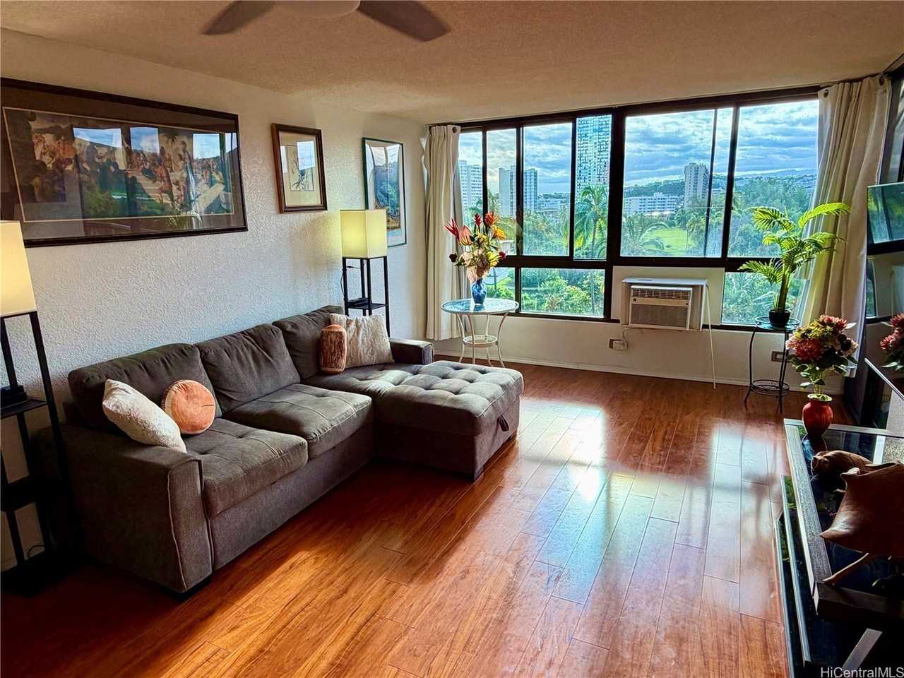 5333 Likini St #606 - Photo 3 of 12