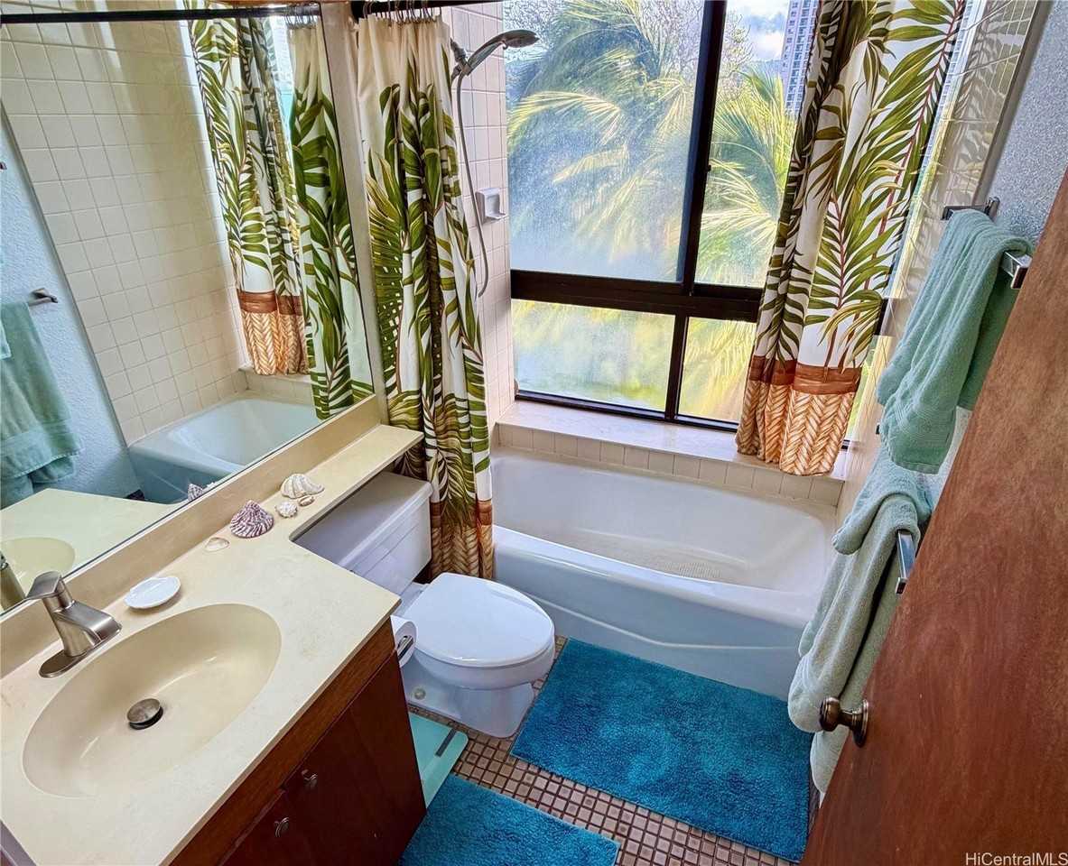 5333 Likini St #606 - Photo 4 of 12